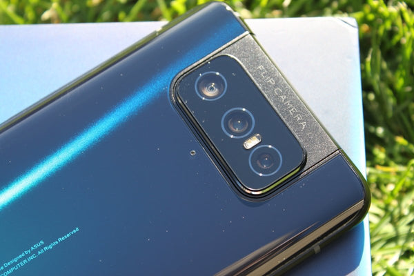 The incredible Zenfone 7 | PDAPlaza Canada